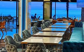 Hotel Leon